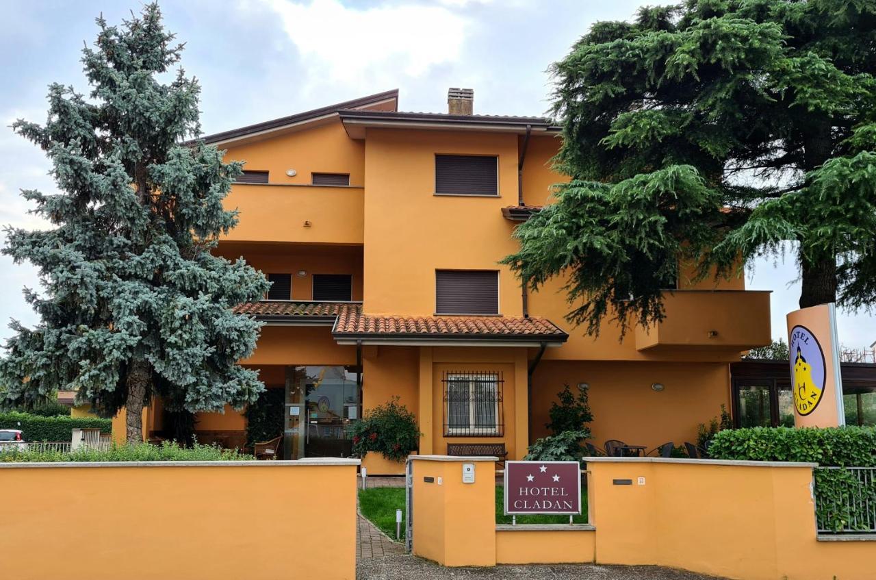 Hotel Cladan Ασίζη Εξωτερικό φωτογραφία